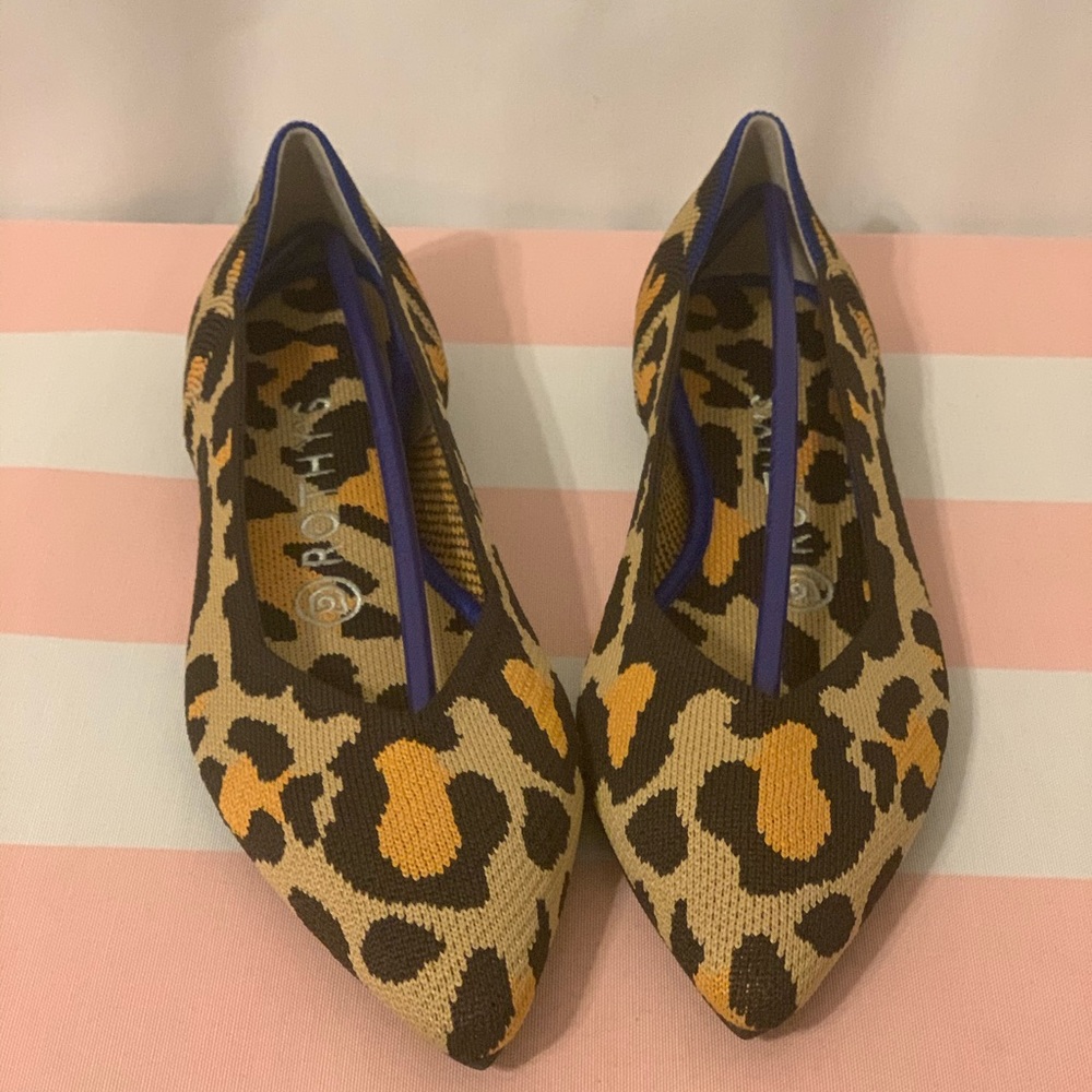 Rothy’s Big Cat Points